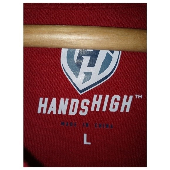 NFL Falcons Shirt invented‎ by Jimmy Fallon Hands High - Picture 6 of 8